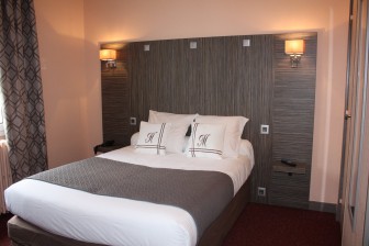 HÔTEL MEMPHIS ** , Location de Vacances dans la Vienne