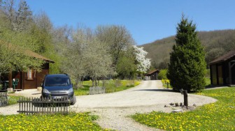 Chalets La Roche du moulin, Location de Vacances dans l'Yonne