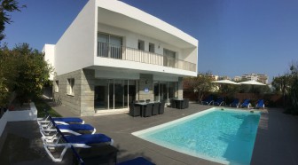 villa romane a antibes - juan les pins (location-vacances)