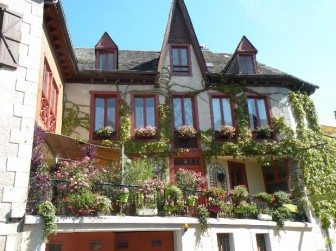 chambres d hôtes au coeur du chemin a castillon en couserans (location-vacances)