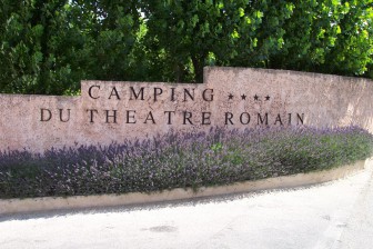 Camping du Théâtre Romain, Location de Vacances dans le Vaucluse