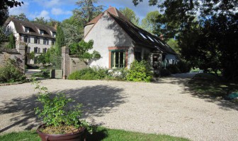 le moulin de cochepie a villeneuve sur yonne (location-vacances)