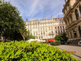 appartement la bourse lyon a lyon (location-vacances)